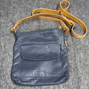 Elegant Navy Leather Crossbody Bag